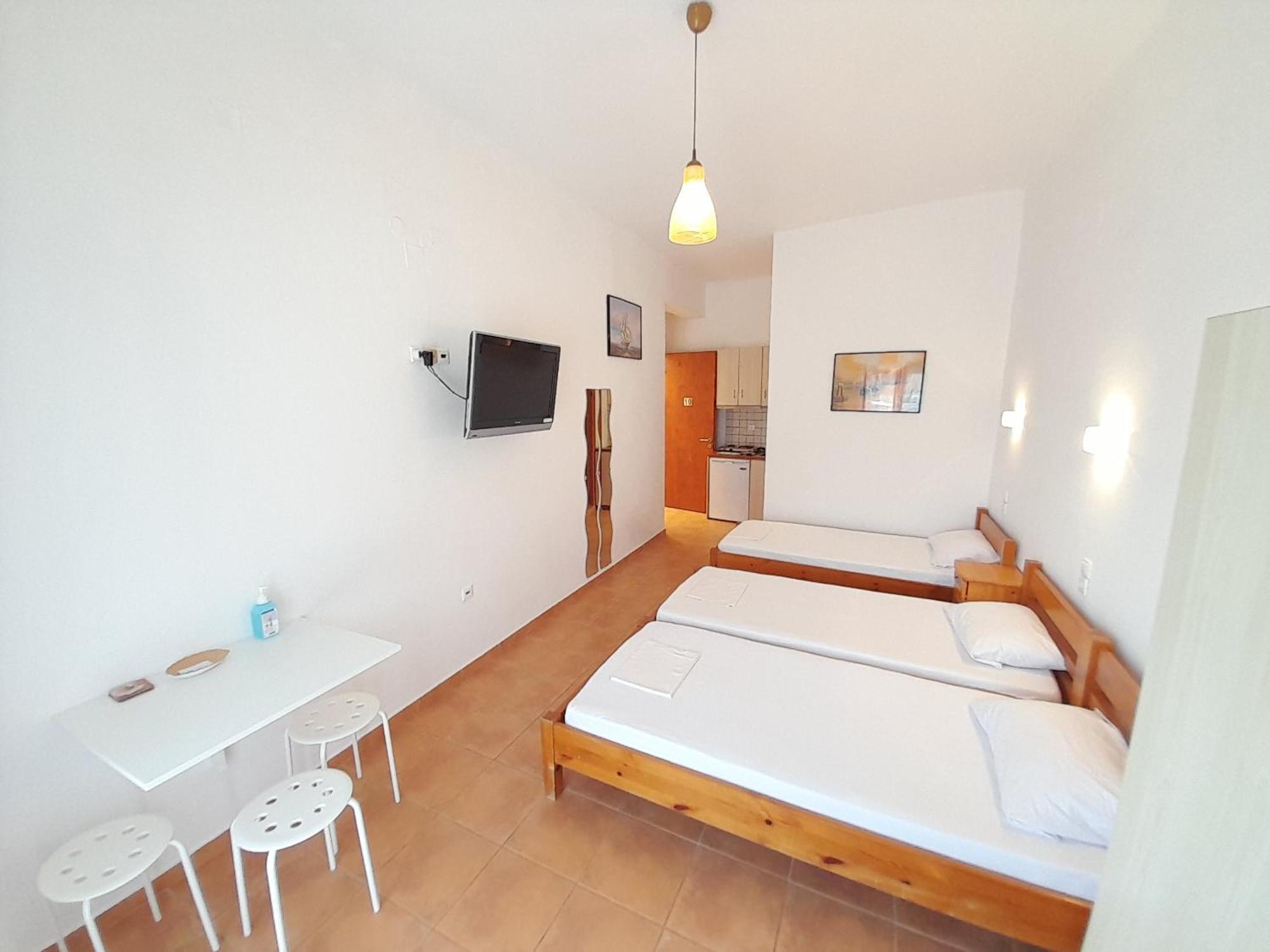 Lydia Mare Aparthotel Ágios Kírykos Exterior foto