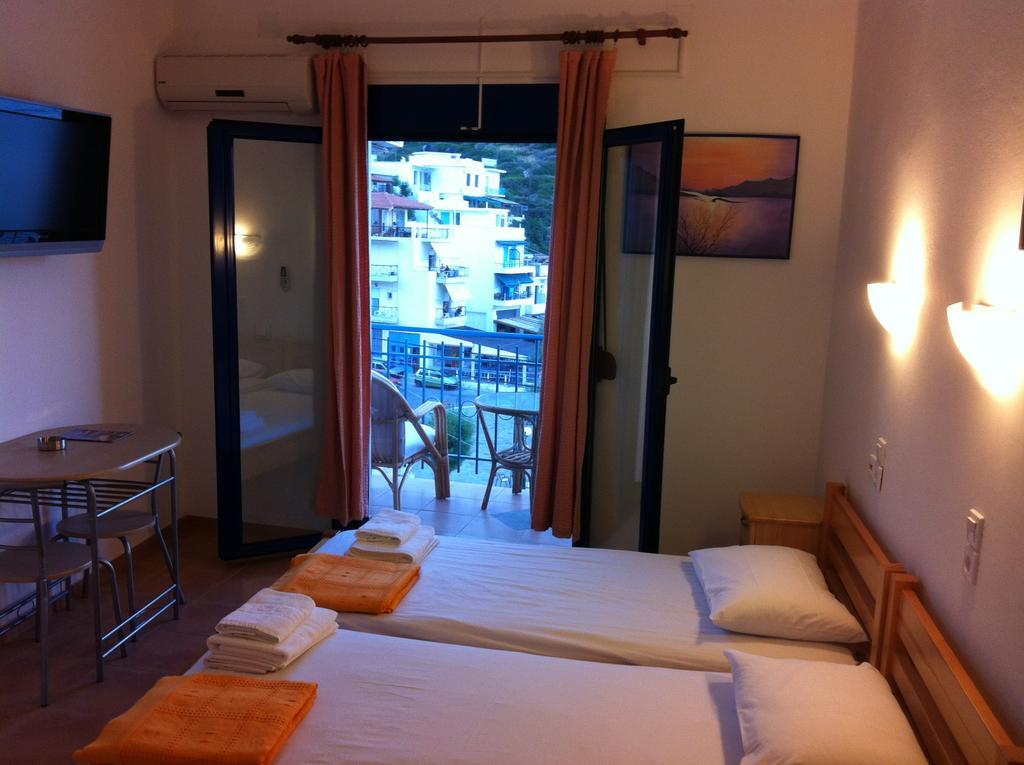 Lydia Mare Aparthotel Ágios Kírykos Exterior foto