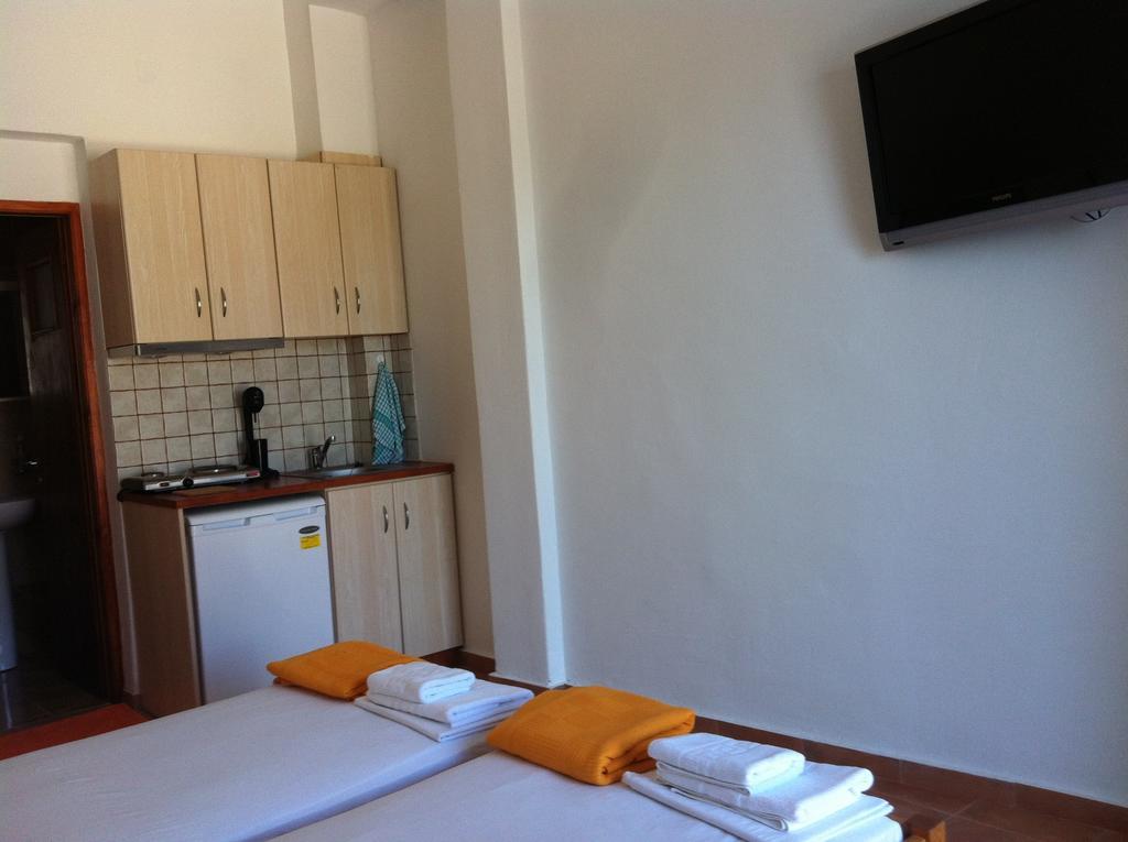 Lydia Mare Aparthotel Ágios Kírykos Exterior foto