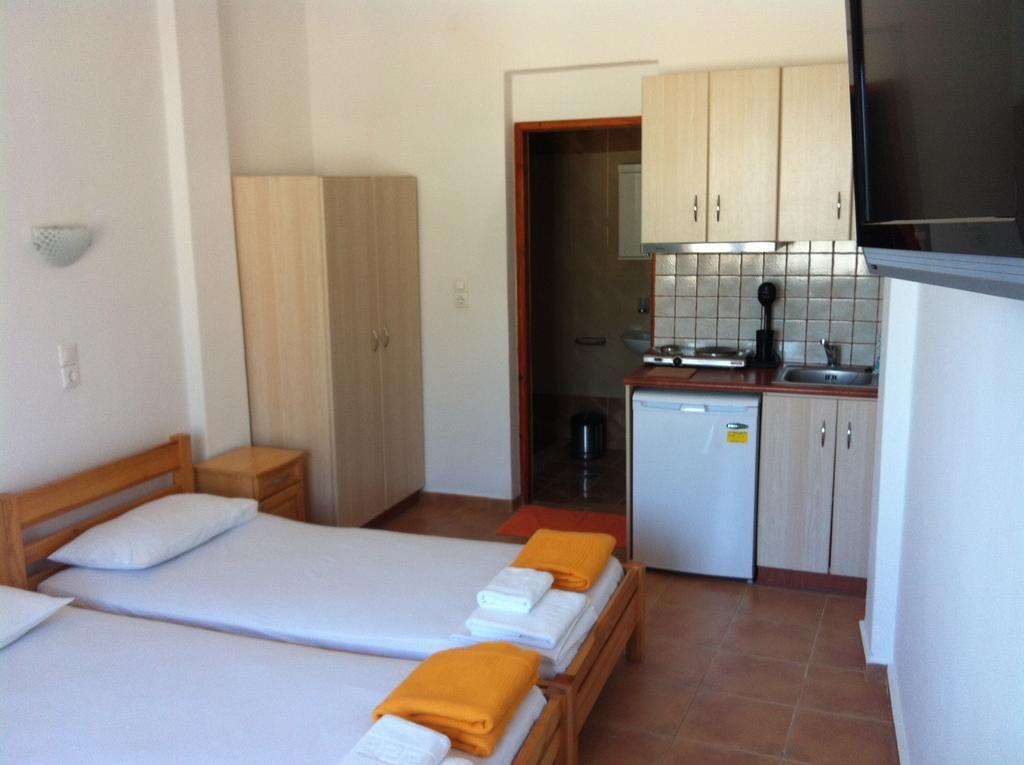Lydia Mare Aparthotel Ágios Kírykos Exterior foto