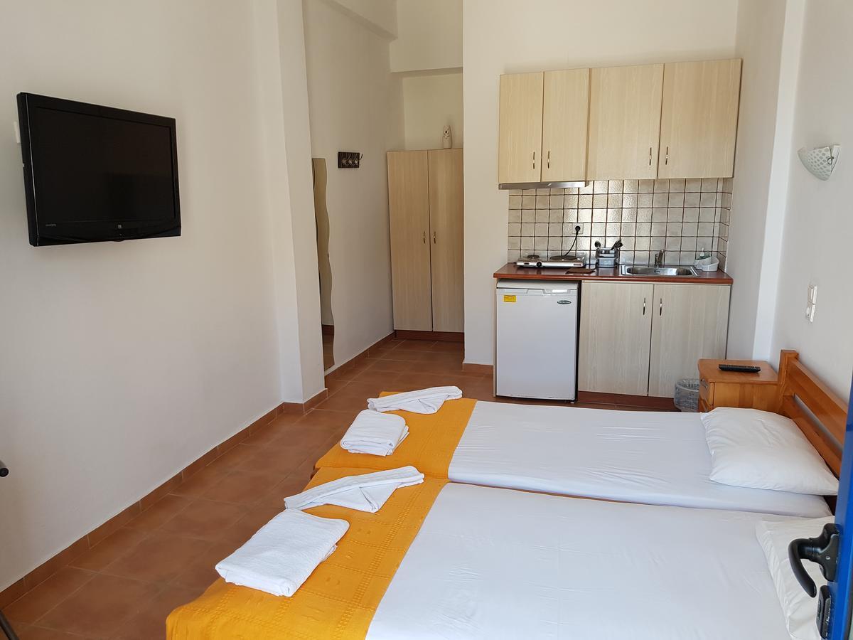Lydia Mare Aparthotel Ágios Kírykos Exterior foto